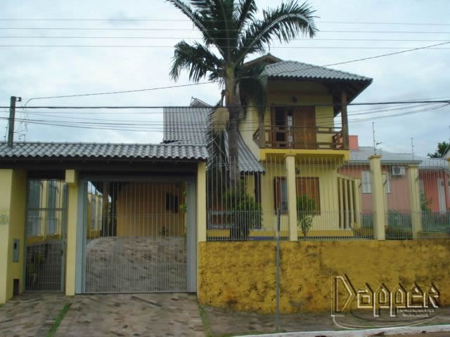 Casa à venda com 3 quartos, 187 - Foto 1