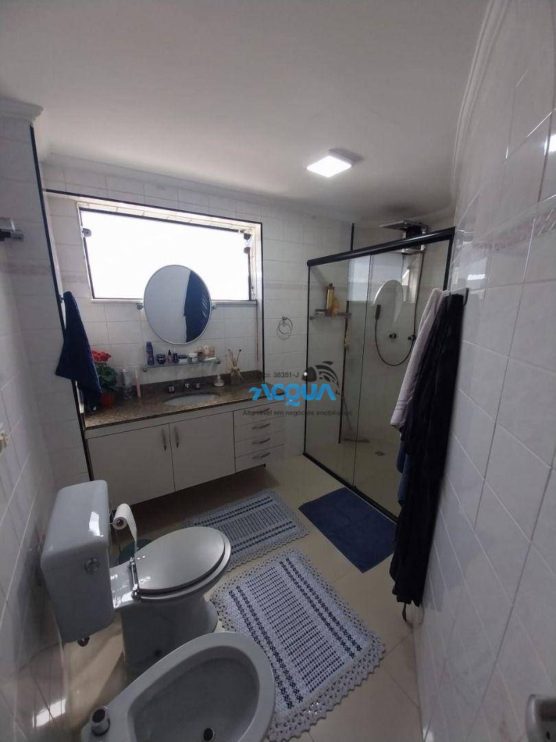 Apartamento à venda com 3 quartos, 150m² - Foto 10