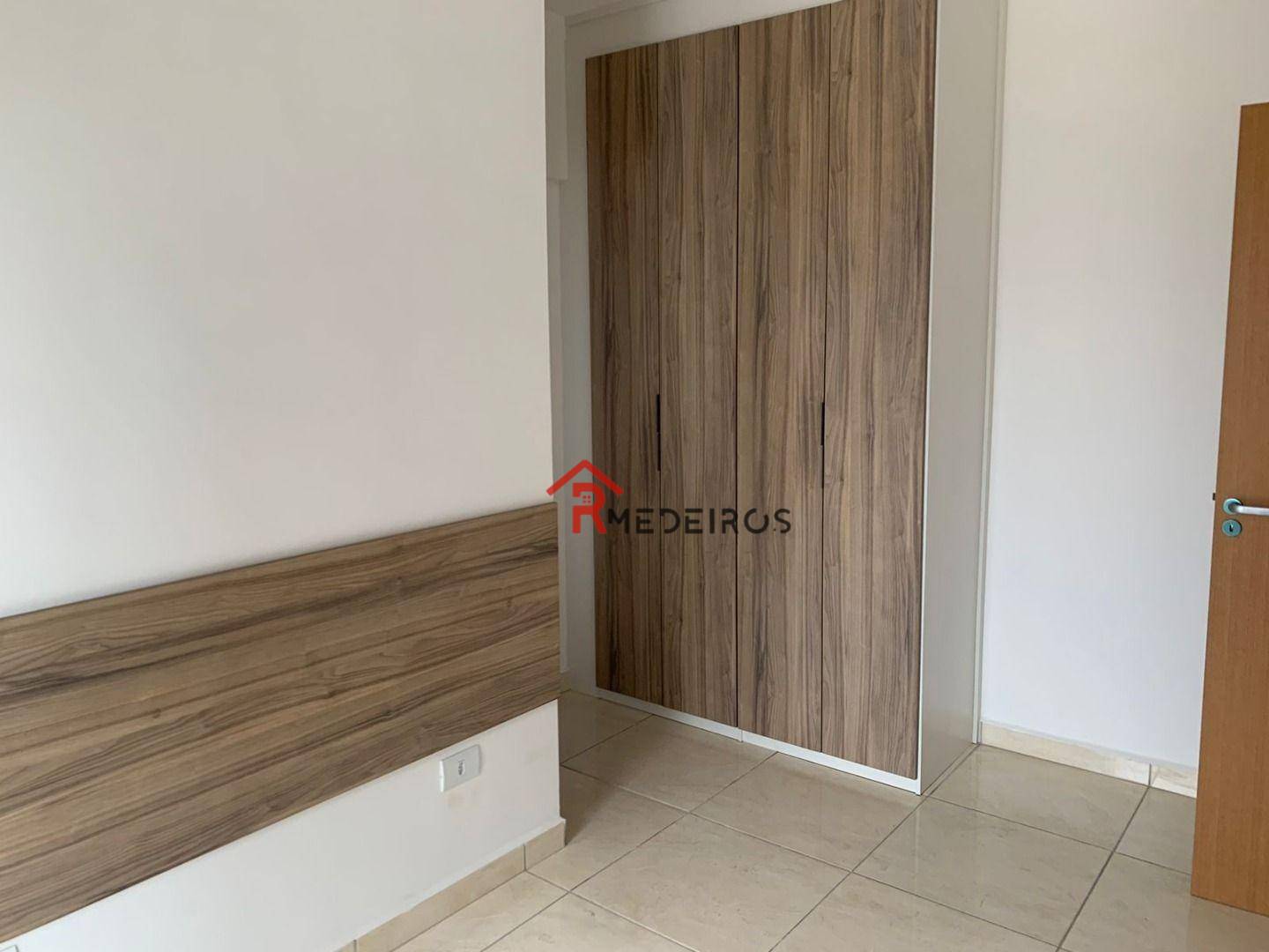 Apartamento à venda com 2 quartos, 81m² - Foto 8