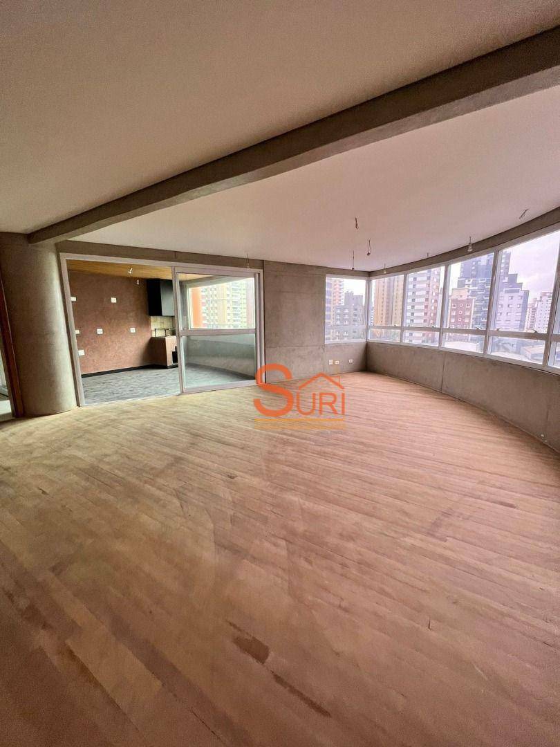 Apartamento à venda com 3 quartos, 450m² - Foto 1