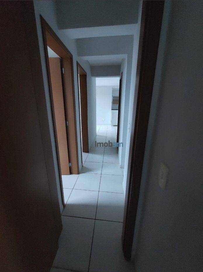 Apartamento para alugar com 3 quartos, 69m² - Foto 11