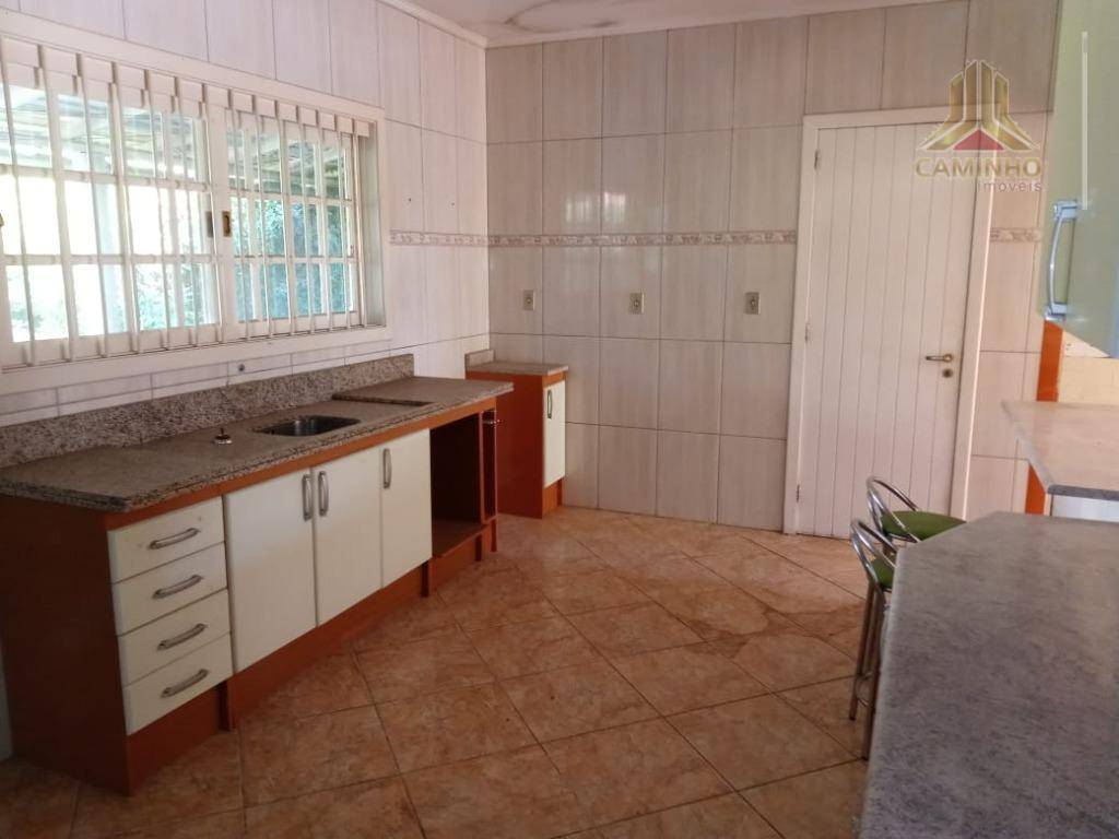 Casa à venda com 3 quartos, 181m² - Foto 15