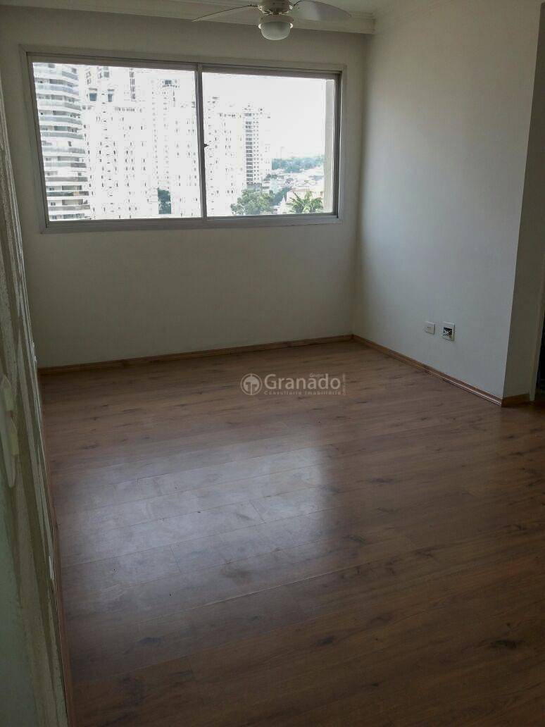 Apartamento à venda com 2 quartos, 60m² - Foto 11