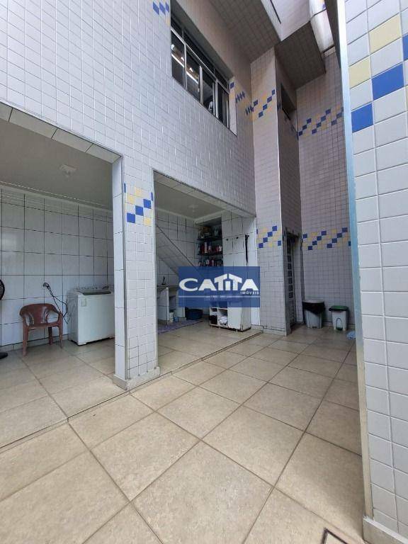 Sobrado à venda com 3 quartos, 190m² - Foto 15