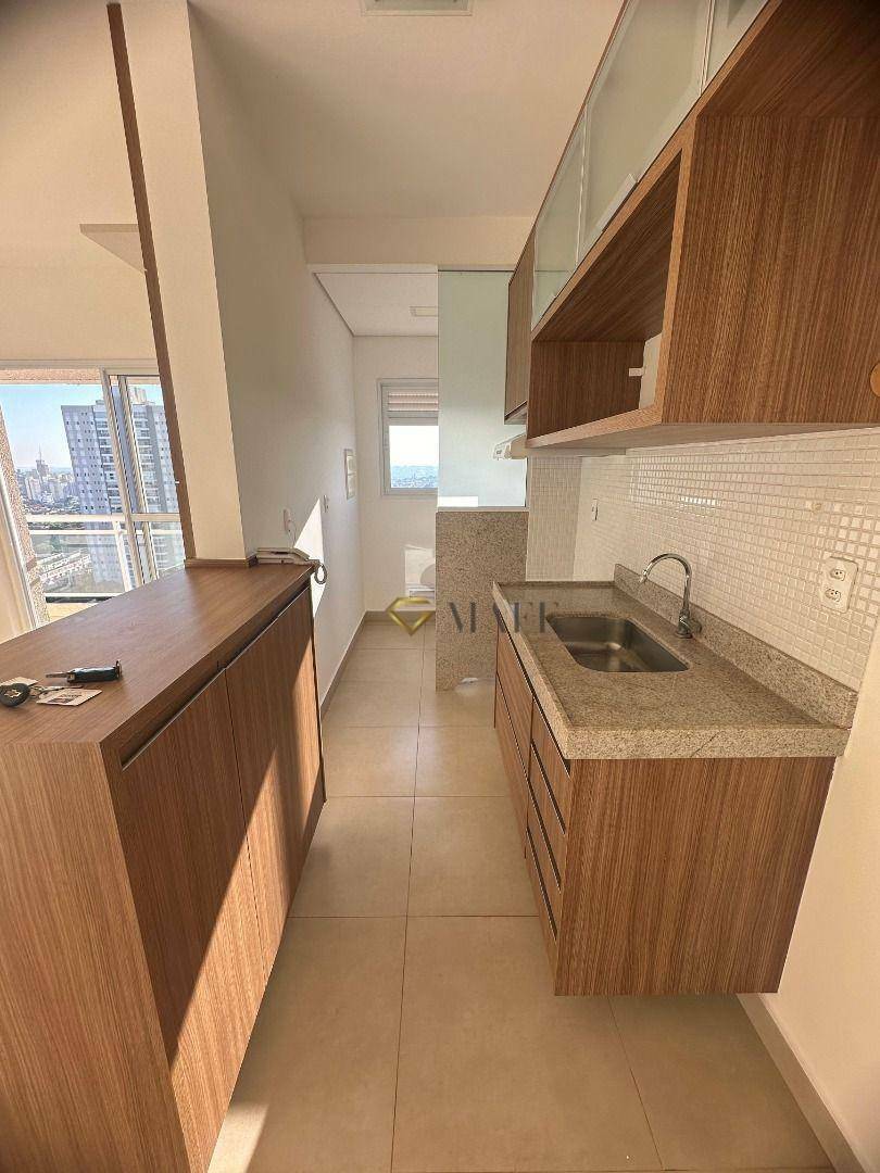 Apartamento à venda com 2 quartos, 66m² - Foto 8