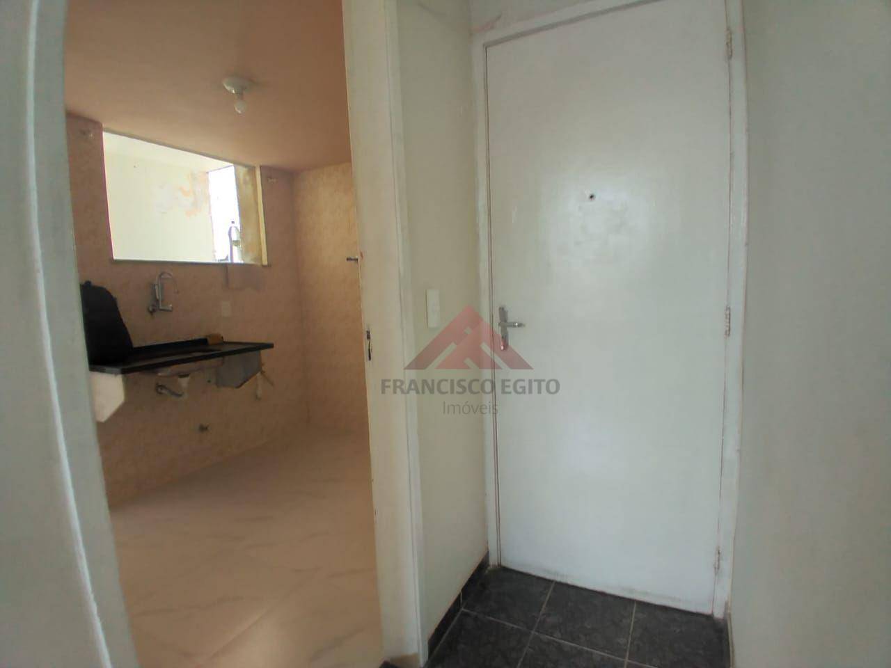 Apartamento à venda com 2 quartos, 56m² - Foto 8