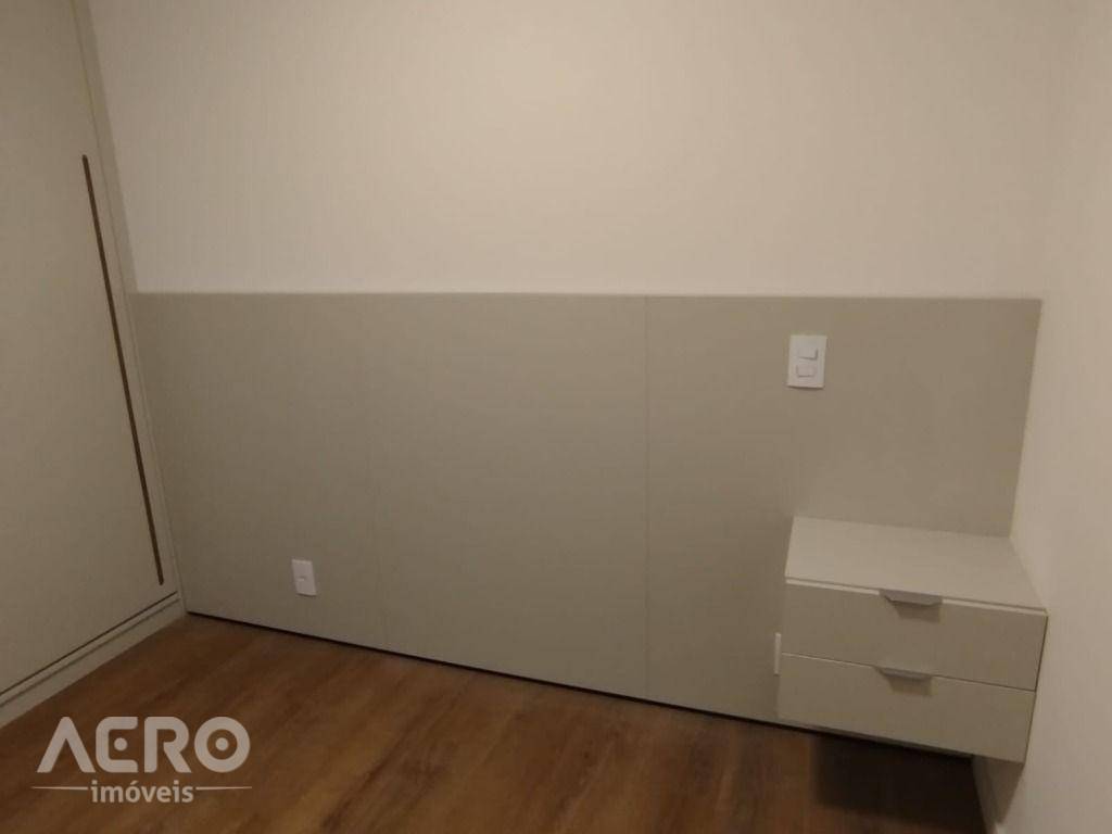 Apartamento para alugar com 2 quartos, 73m² - Foto 35