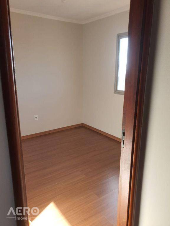 Apartamento à venda com 3 quartos, 66m² - Foto 18