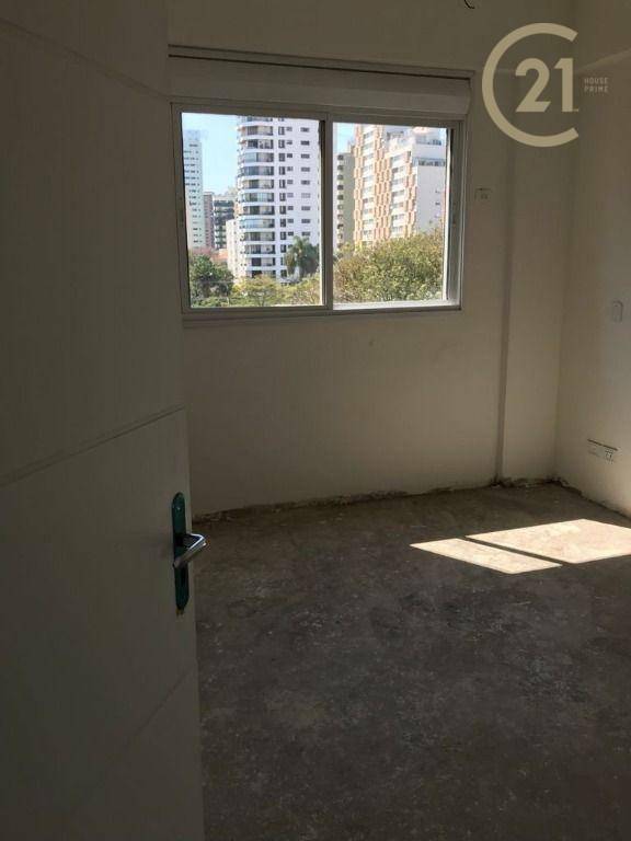 Apartamento à venda com 4 quartos, 160m² - Foto 29