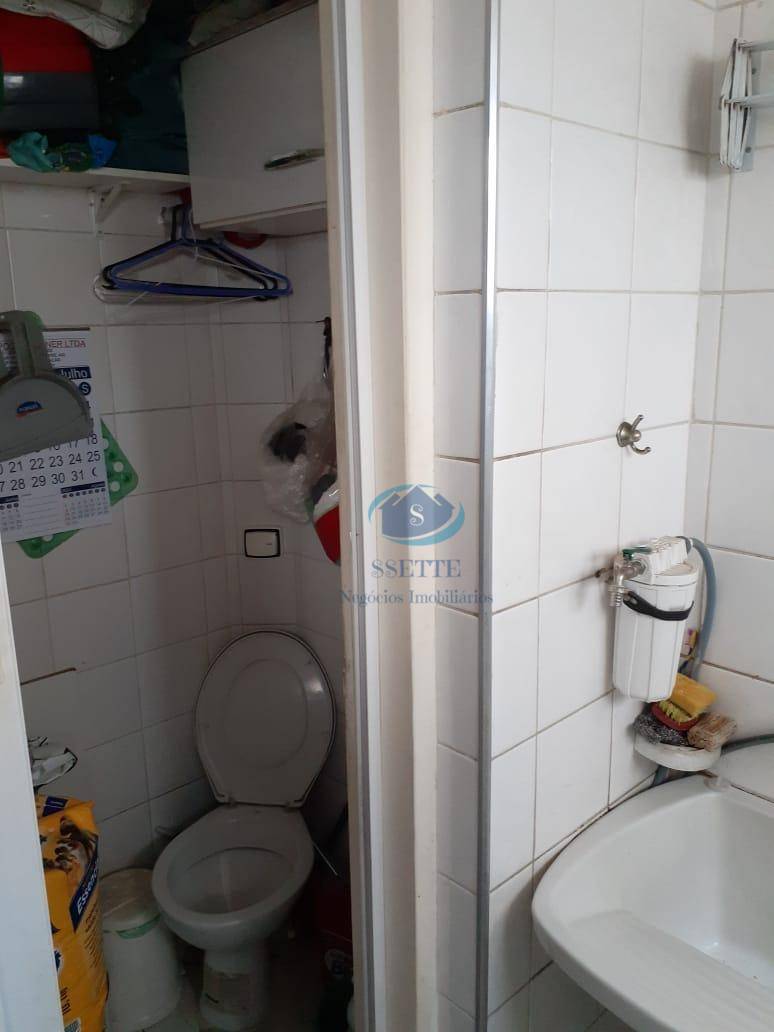 Apartamento à venda com 2 quartos, 70m² - Foto 21