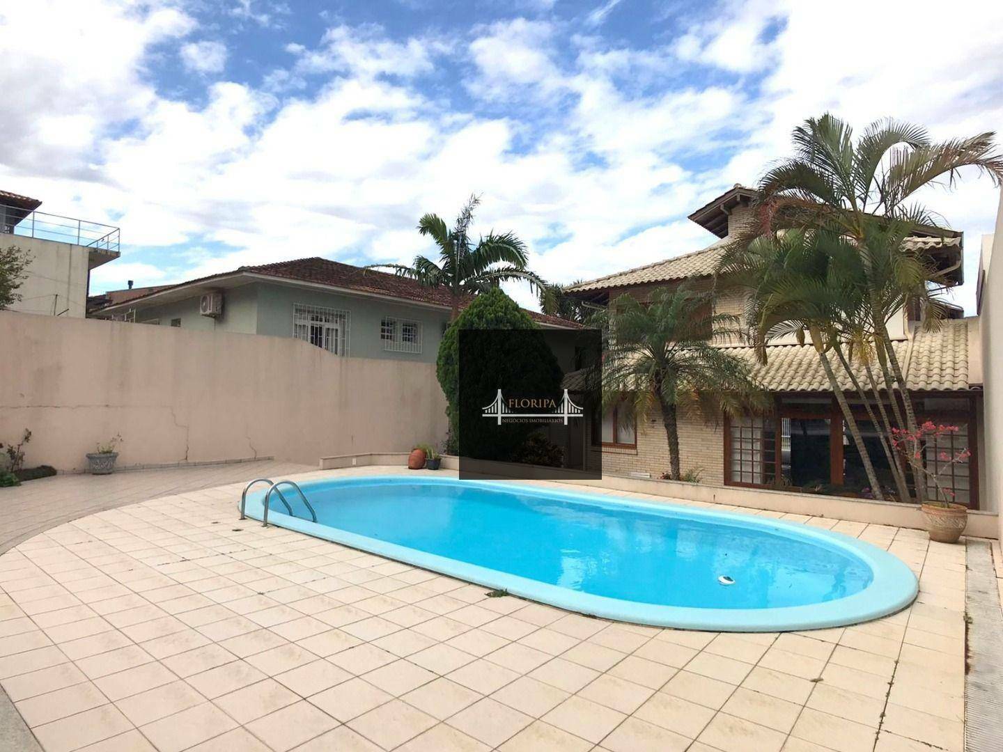 Casa à venda com 4 quartos, 325m² - Foto 22