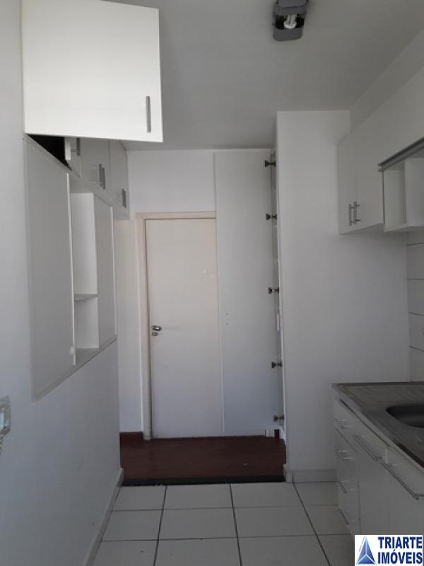 Apartamento para alugar com 2 quartos, 50m² - Foto 15