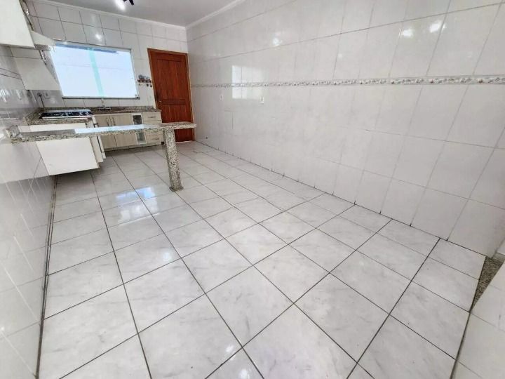 Sobrado à venda com 3 quartos, 150m² - Foto 12