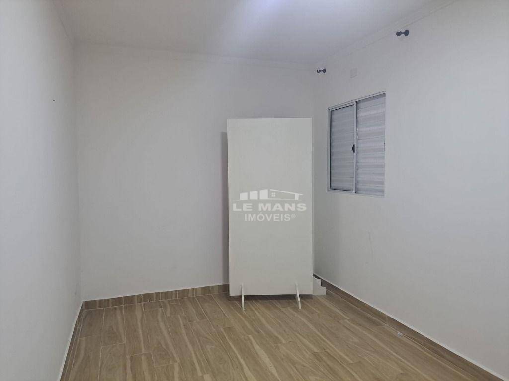 Casa à venda com 3 quartos, 180m² - Foto 17