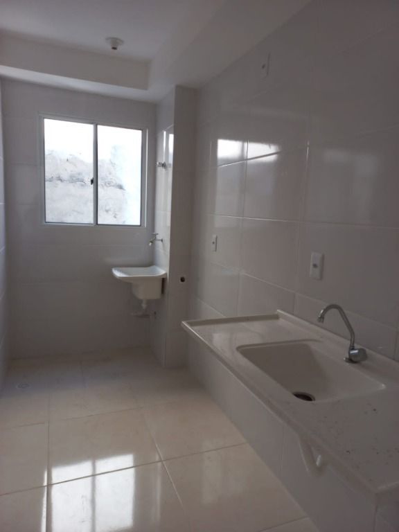 Apartamento à venda com 2 quartos, 37m² - Foto 8