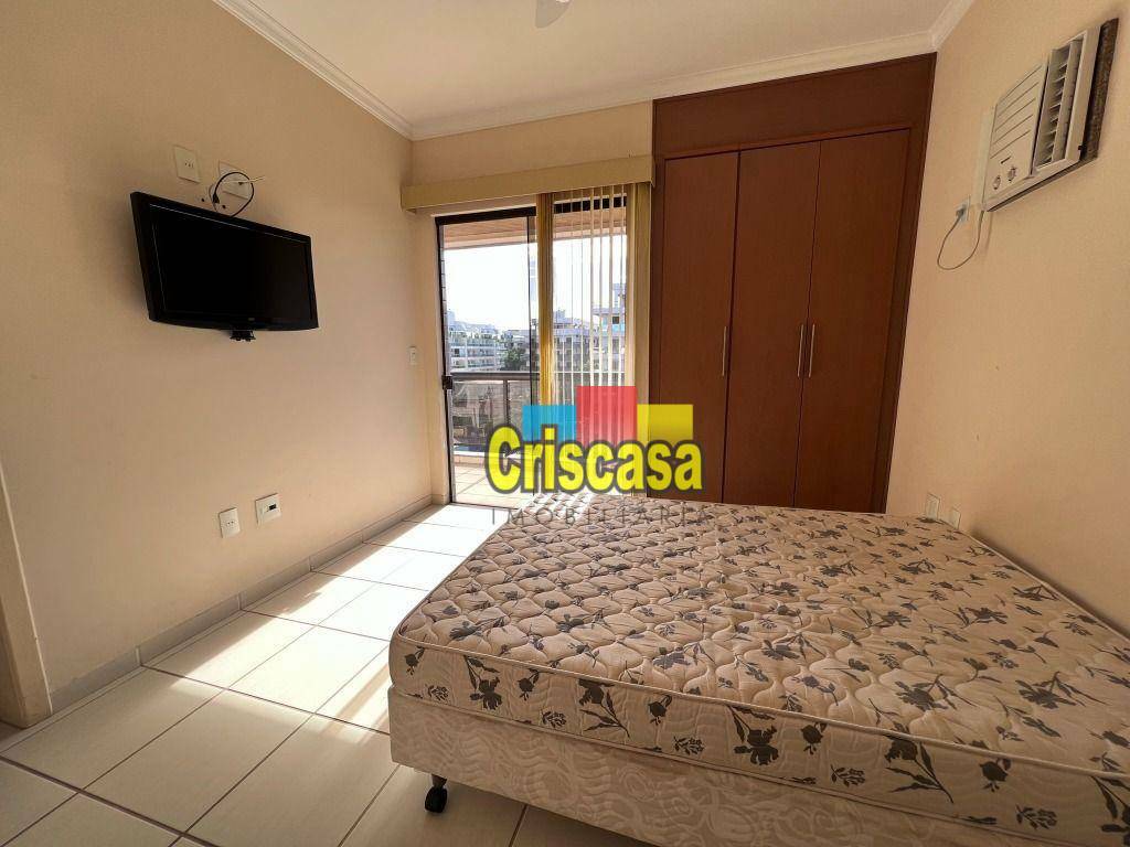 Apartamento para alugar com 3 quartos, 130m² - Foto 17