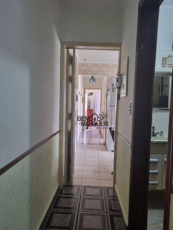 Casa à venda com 5 quartos, 124m² - Foto 14