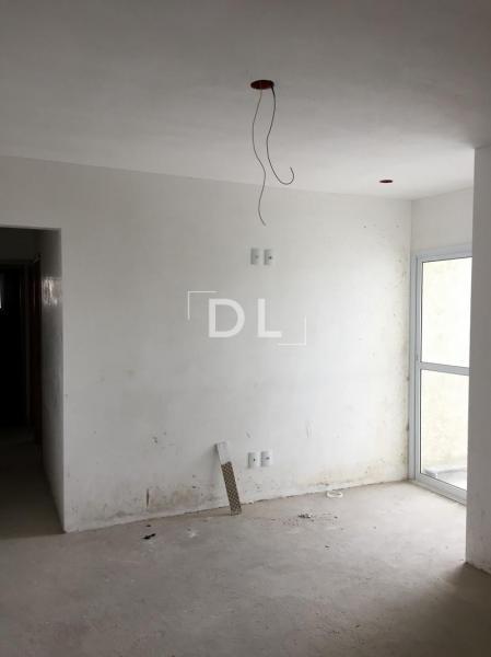 Apartamento à venda com 2 quartos, 60m² - Foto 2