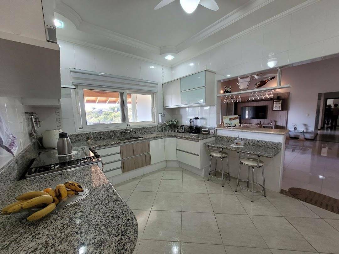 Chácara à venda com 3 quartos, 2500m² - Foto 42