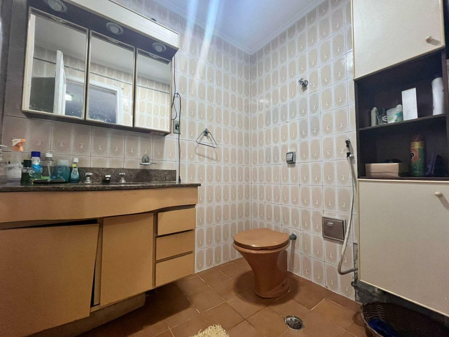 Apartamento à venda com 4 quartos, 203m² - Foto 21