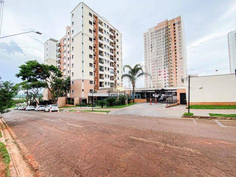 Apartamento à venda com 3 quartos, 69m² - Foto 1