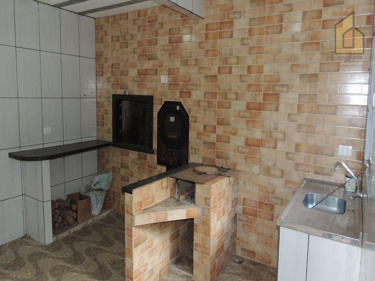 Chácara à venda com 3 quartos, 300m² - Foto 8