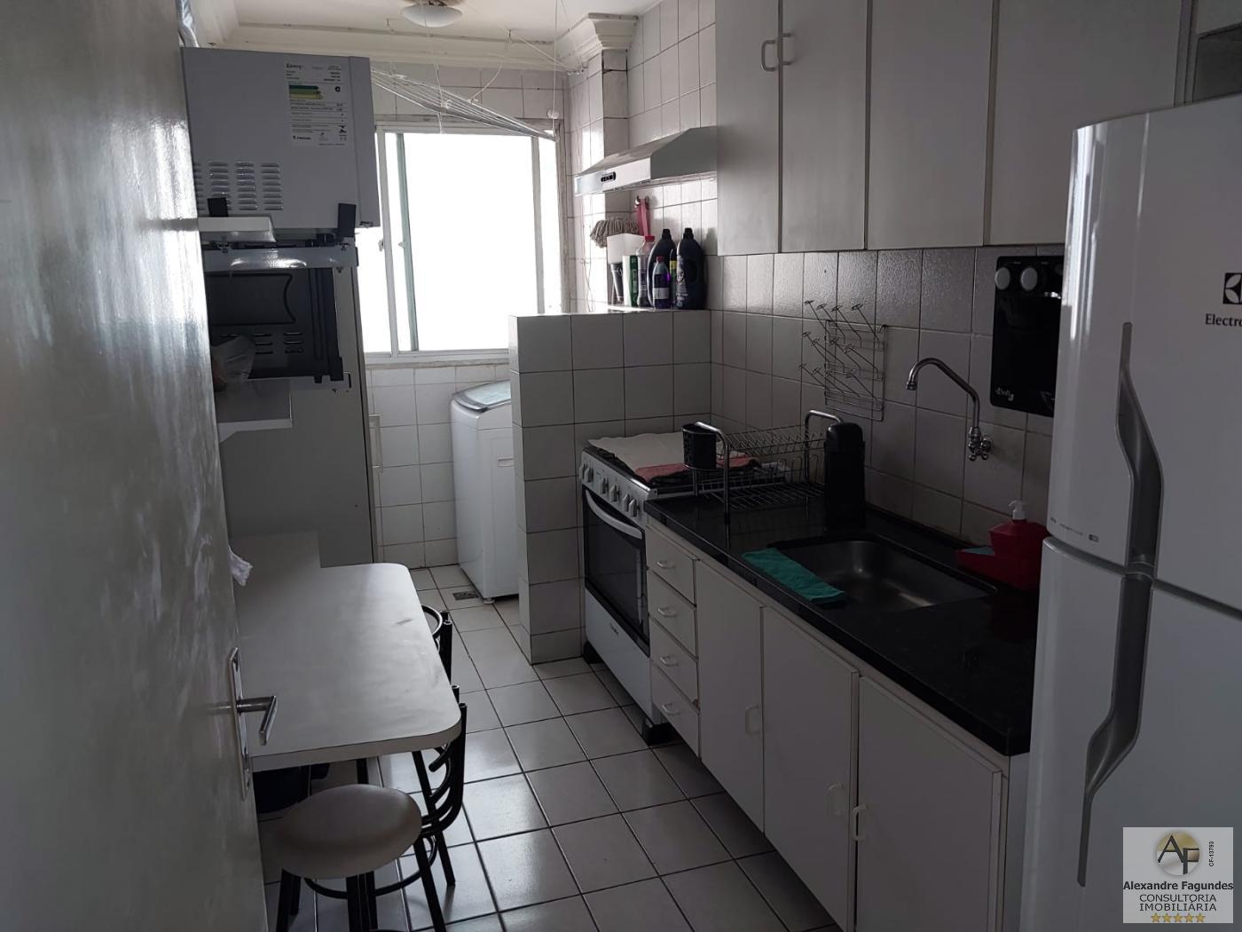 Apartamento à venda com 2 quartos, 69m² - Foto 16