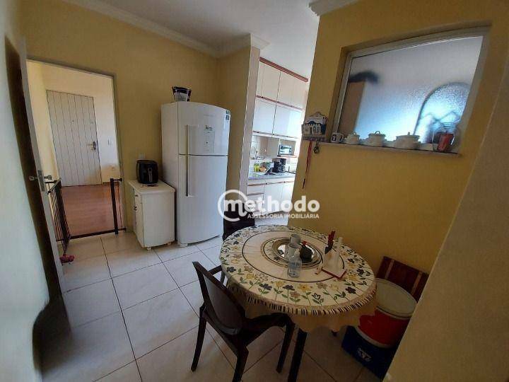 Apartamento à venda com 2 quartos, 70m² - Foto 4