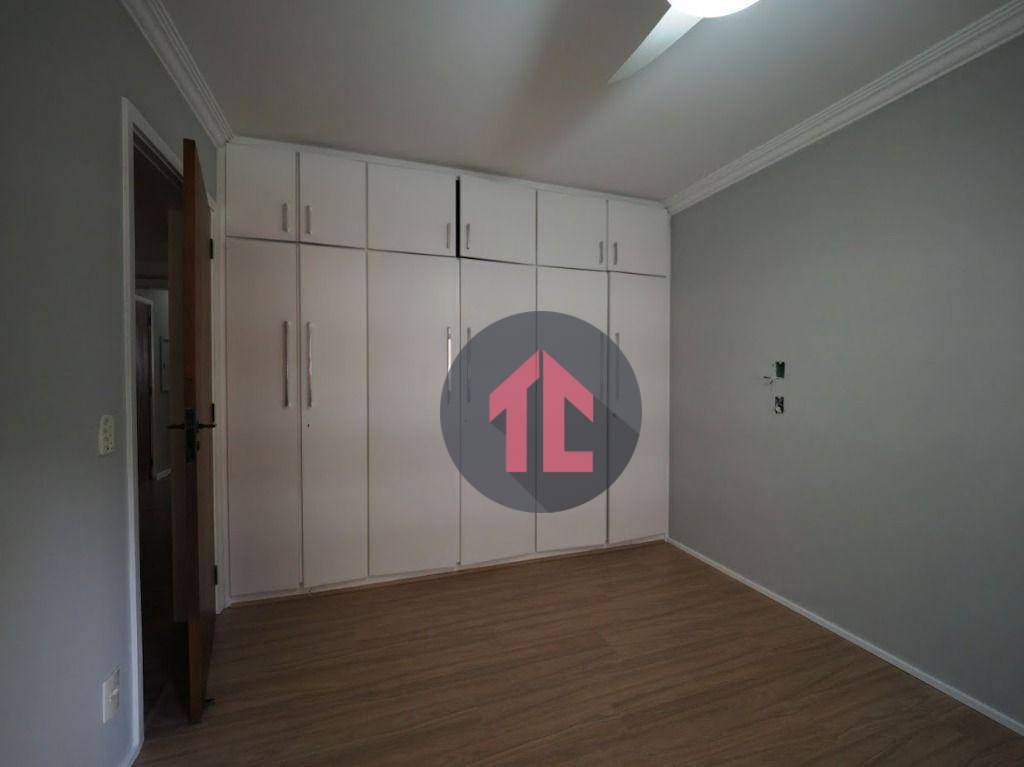 Apartamento à venda com 4 quartos, 246m² - Foto 30