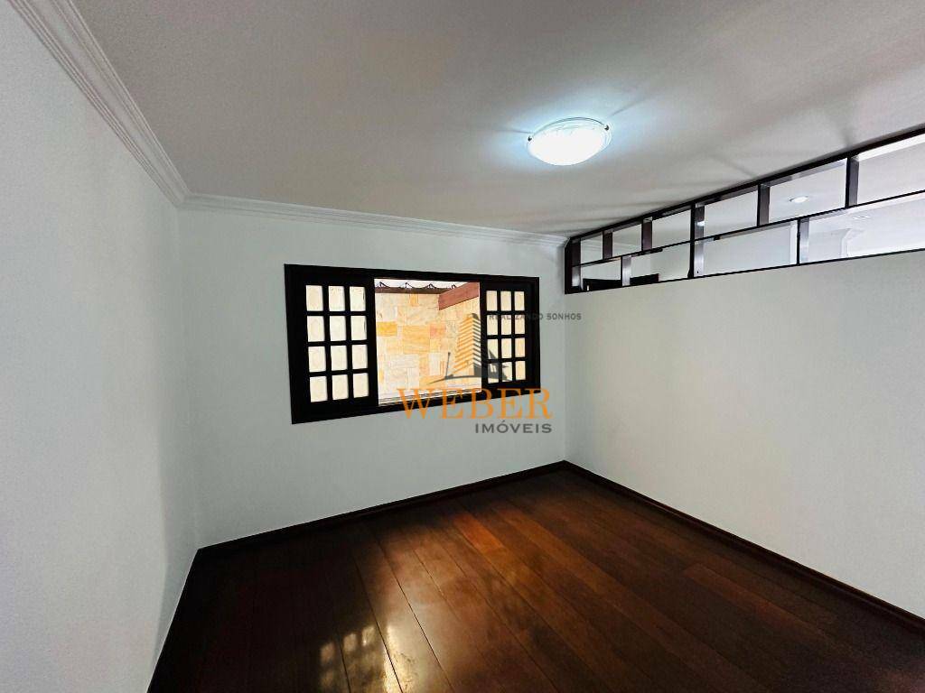 Sobrado à venda com 4 quartos, 340m² - Foto 3