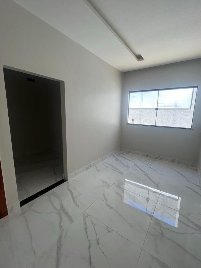 Casa de Condomínio à venda com 3 quartos, 300m² - Foto 4