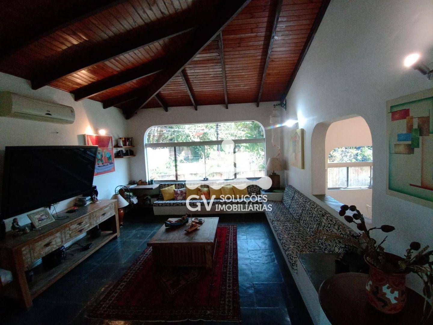 Sobrado à venda com 6 quartos, 330m² - Foto 9