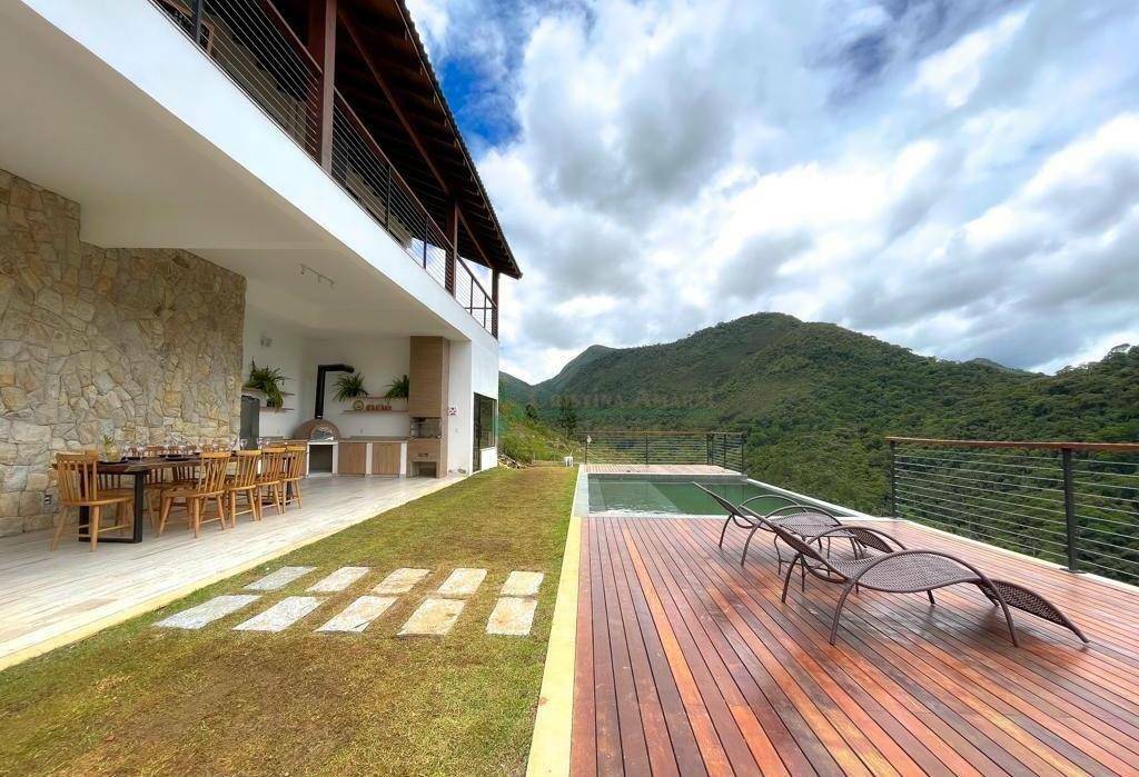 Casa de Condomínio à venda com 4 quartos, 310m² - Foto 14