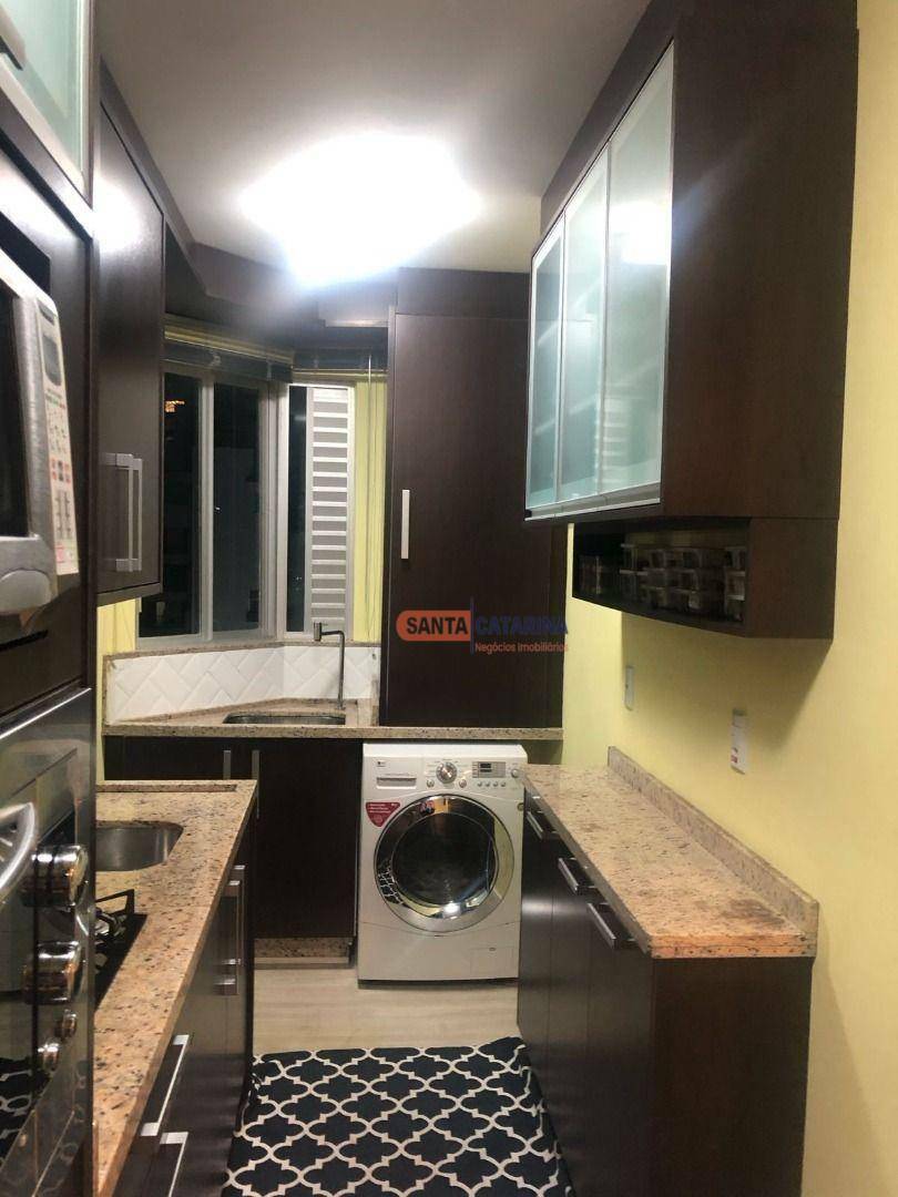 Apartamento à venda com 3 quartos, 90m² - Foto 6