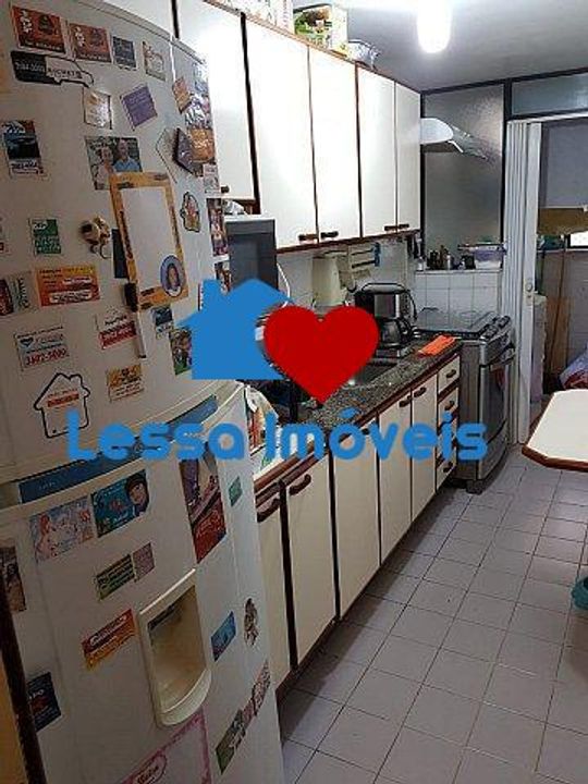 Apartamento à venda com 2 quartos, 75m² - Foto 12