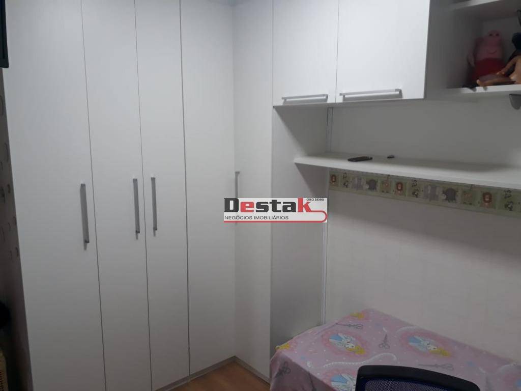 Apartamento à venda com 3 quartos, 80m² - Foto 13