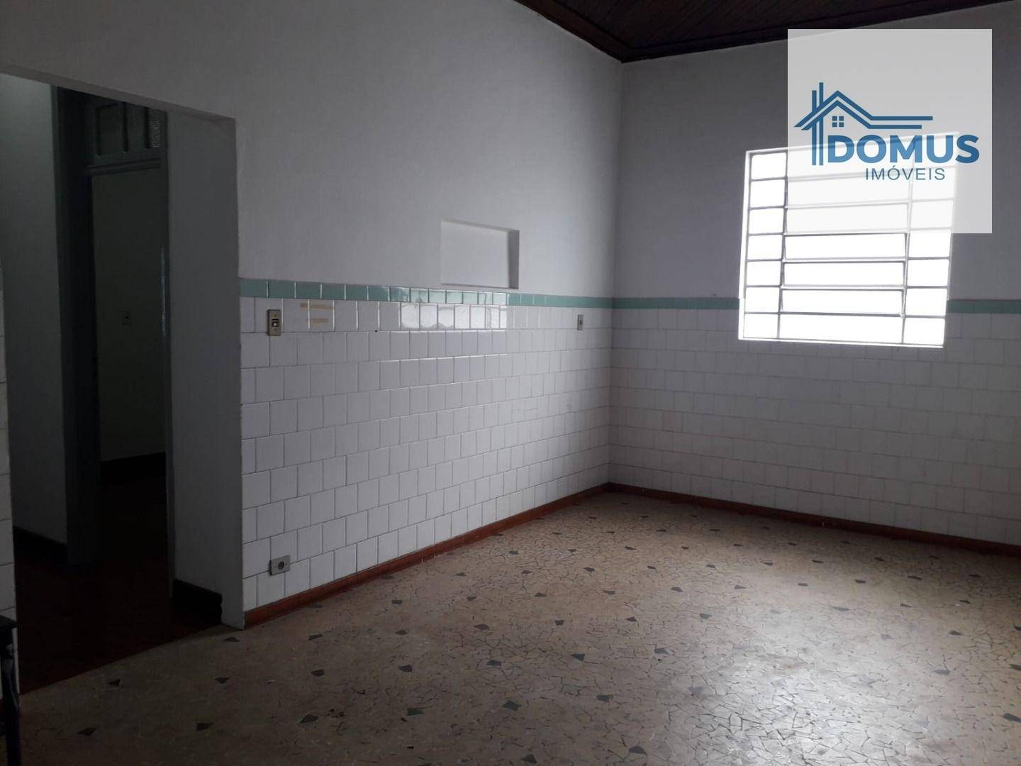 Casa para alugar com 4 quartos, 226m² - Foto 18