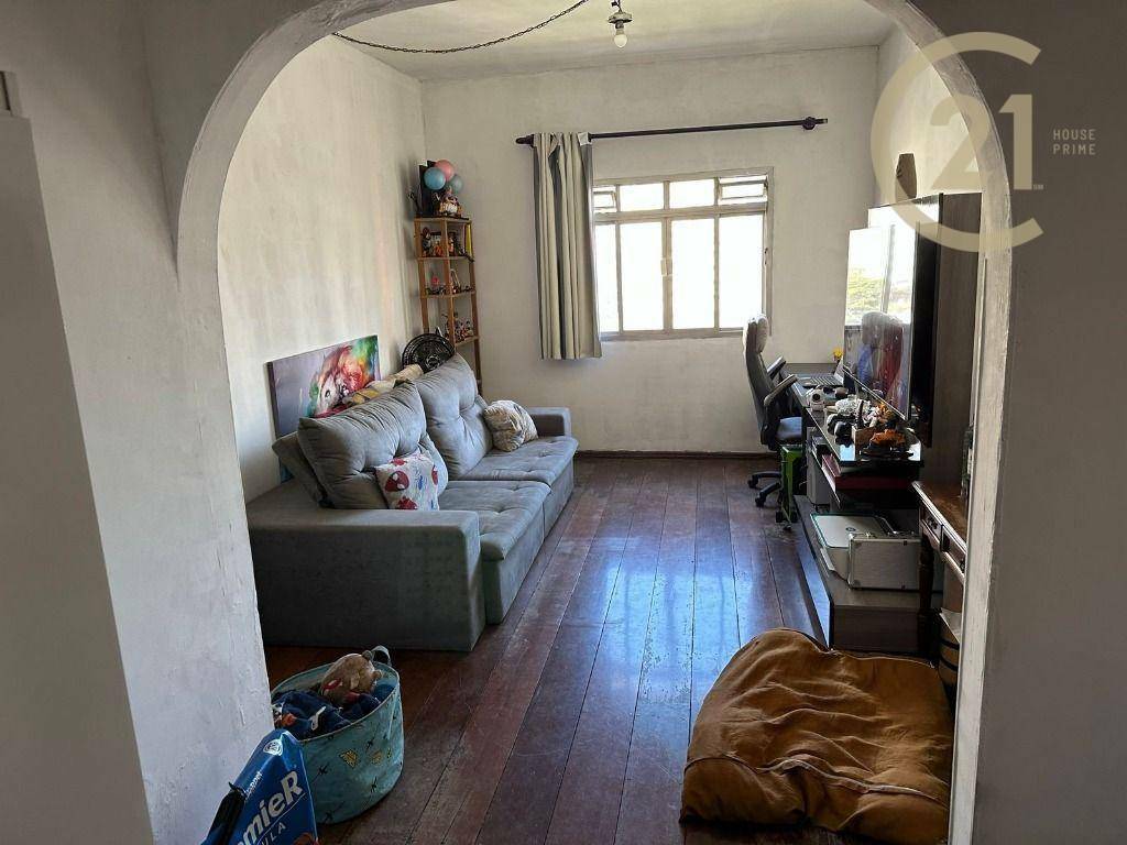 Apartamento à venda com 3 quartos, 162m² - Foto 2