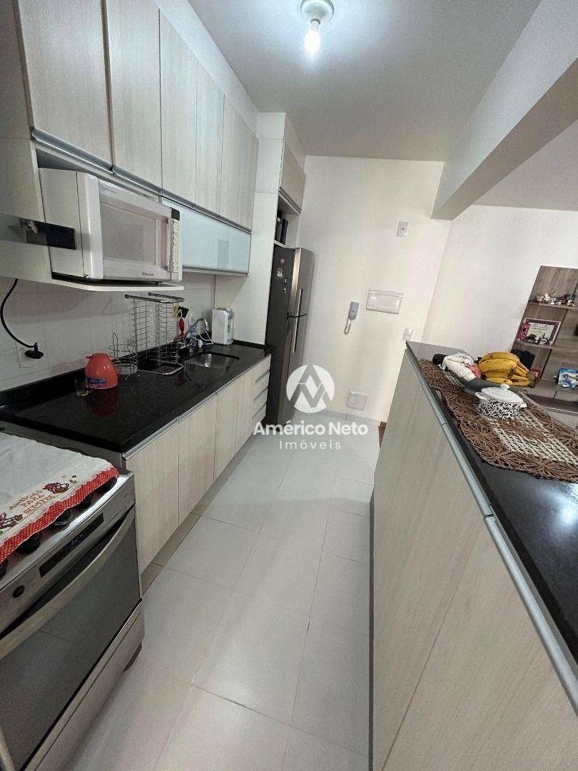 Apartamento à venda com 2 quartos, 71m² - Foto 6