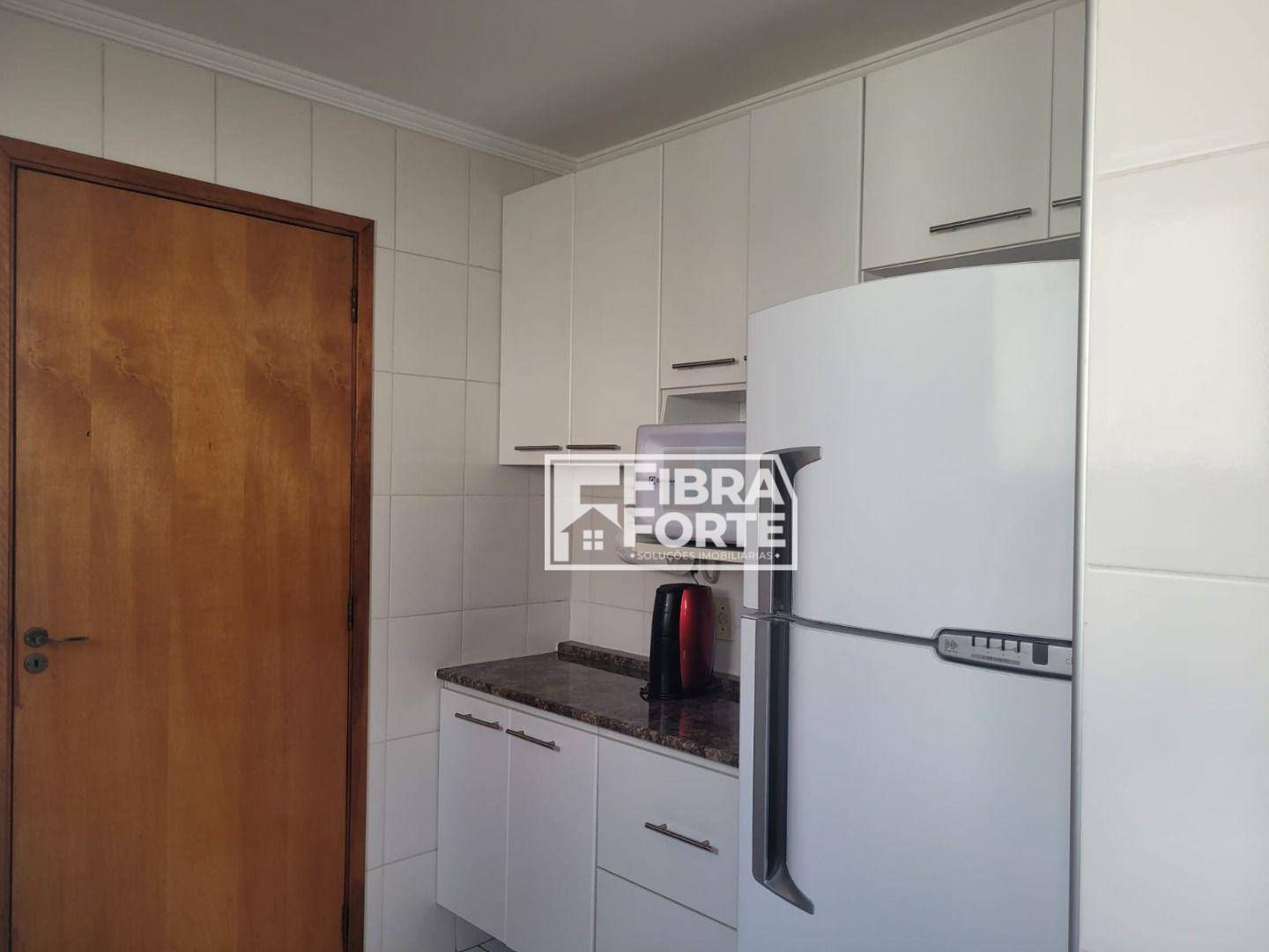 Apartamento à venda com 3 quartos, 82m² - Foto 20