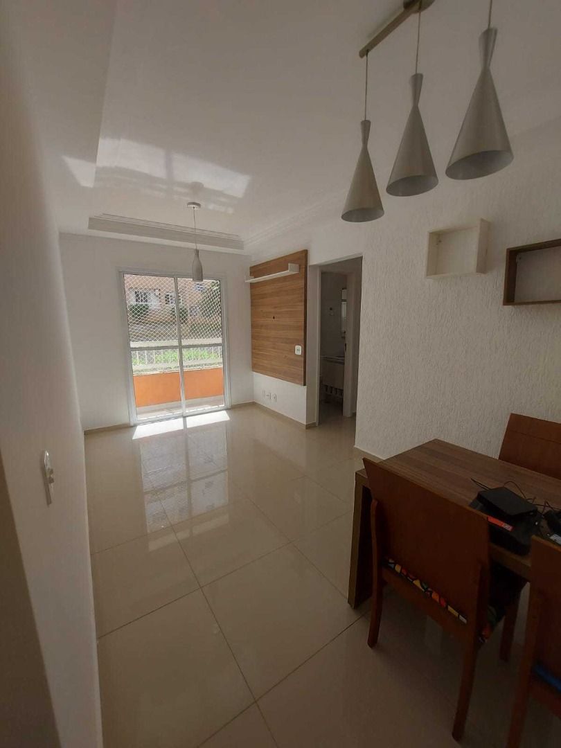 Apartamento à venda com 2 quartos, 50m² - Foto 2