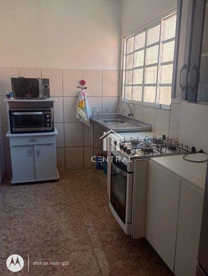 Casa à venda com 1 quarto, 136m² - Foto 9