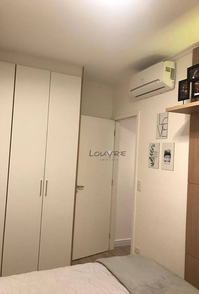 Apartamento à venda com 2 quartos, 64m² - Foto 9