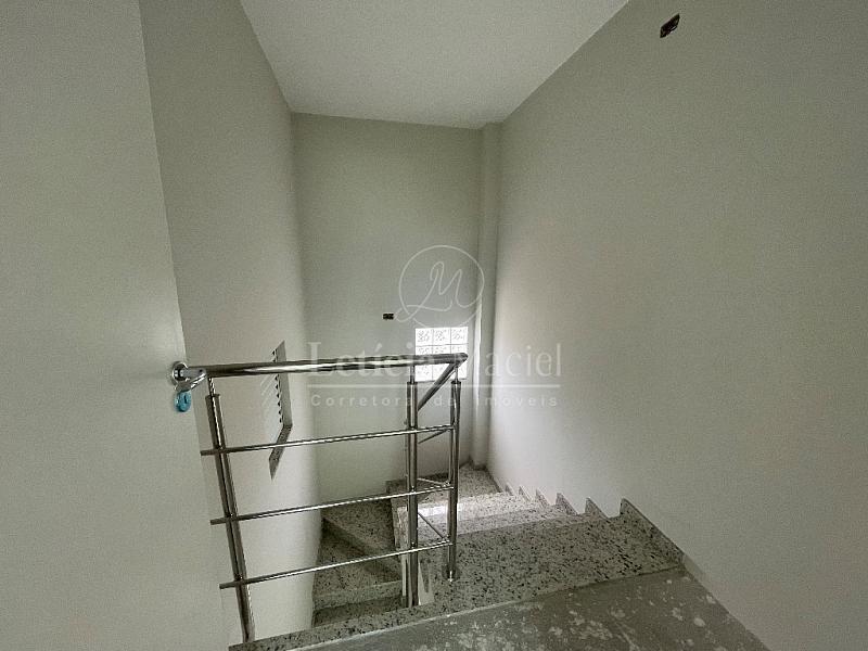 Sobrado à venda com 3 quartos, 108m² - Foto 6