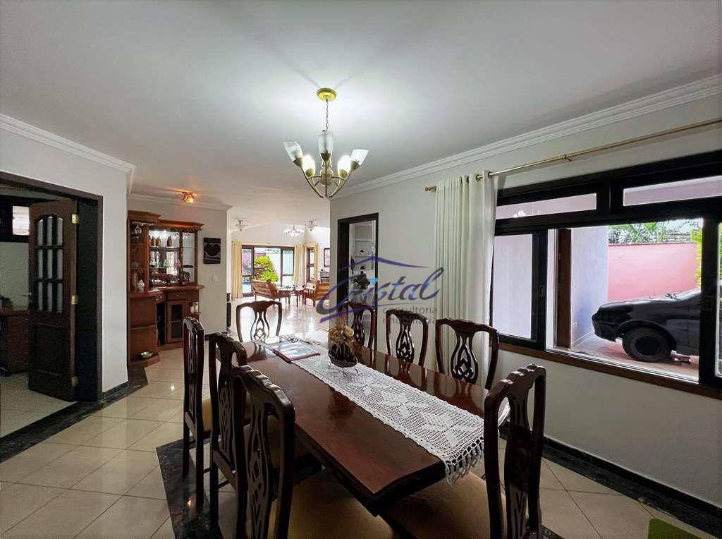 Casa de Condomínio à venda com 3 quartos, 360m² - Foto 15