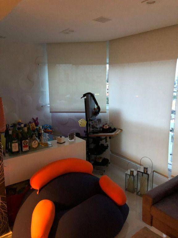 Apartamento à venda com 3 quartos, 156m² - Foto 10