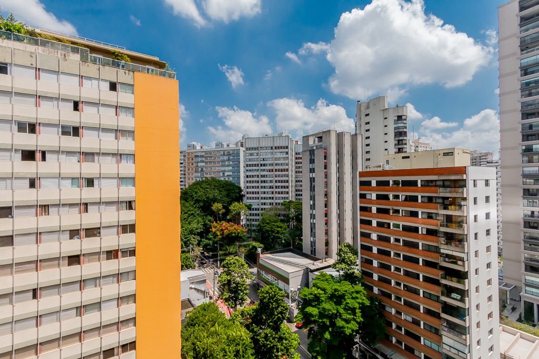 Apartamento à venda com 3 quartos, 150m² - Foto 9