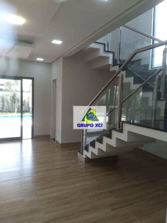 Casa de Condomínio à venda com 5 quartos, 242m² - Foto 36