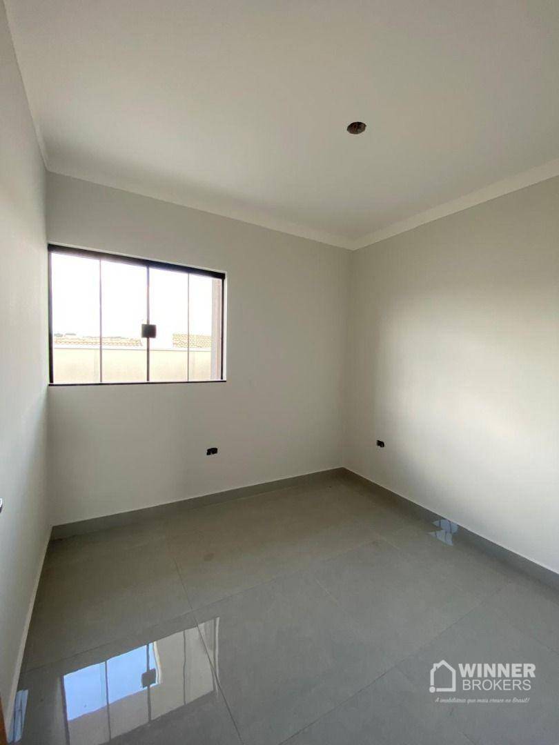 Casa à venda com 3 quartos, 72m² - Foto 6