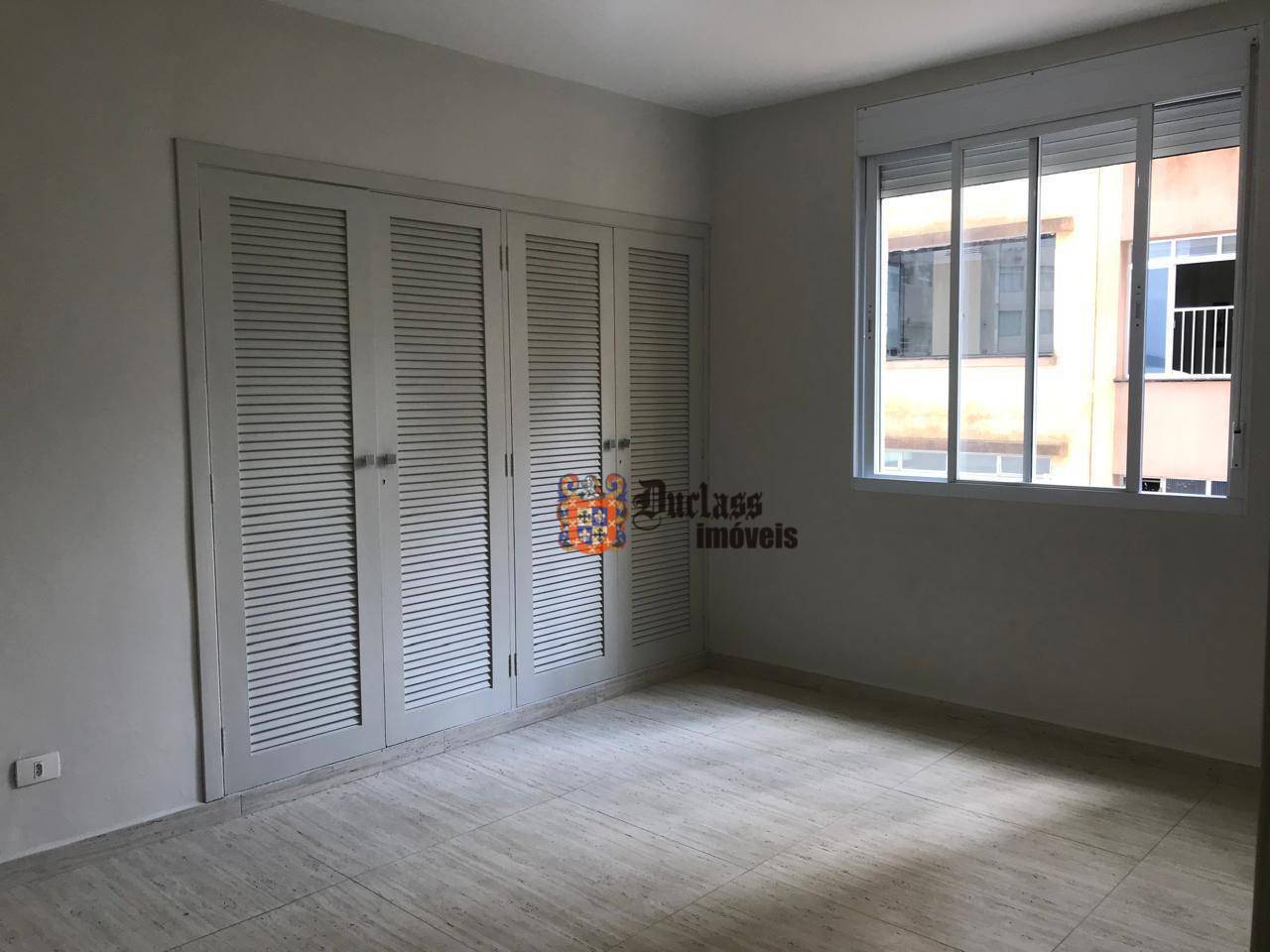 Apartamento à venda com 3 quartos, 140m² - Foto 9